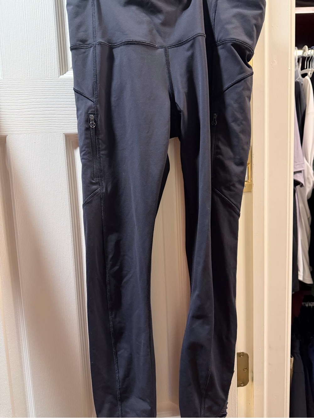 Lulu leggings size 8